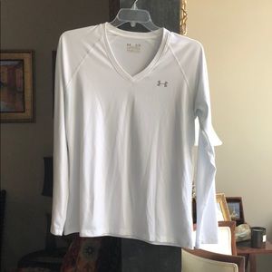 Long sleeve Heat Gear semi fitted T-shirt